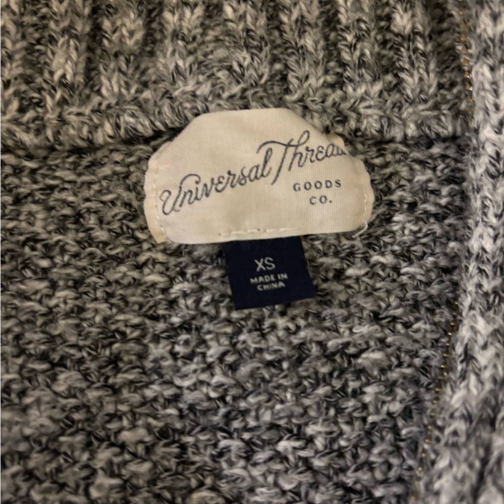 Target sweater - Picture 2 of 2